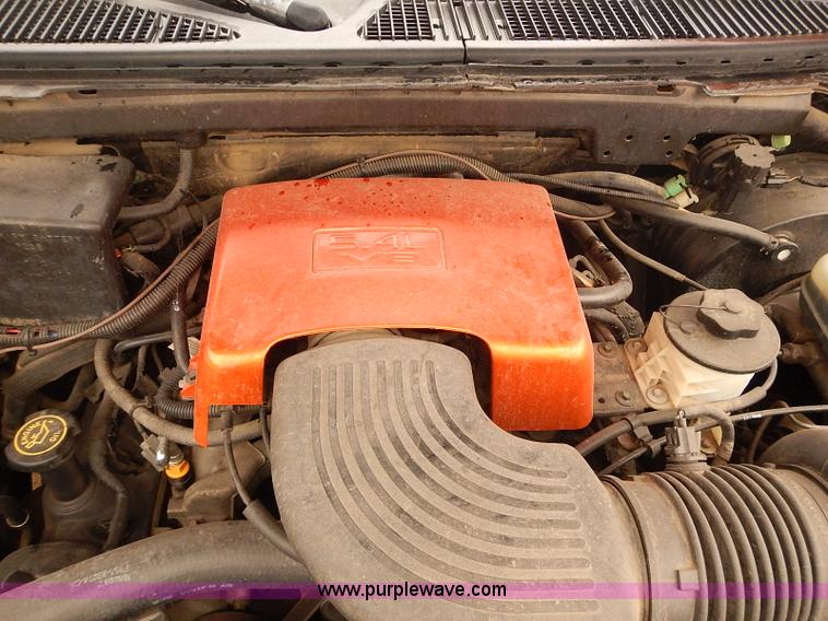 image for item I5459 1998 Lincoln Navigator SUV