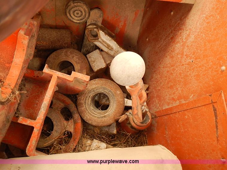 image for item I5460 1963 Bantam T-350 shield crane