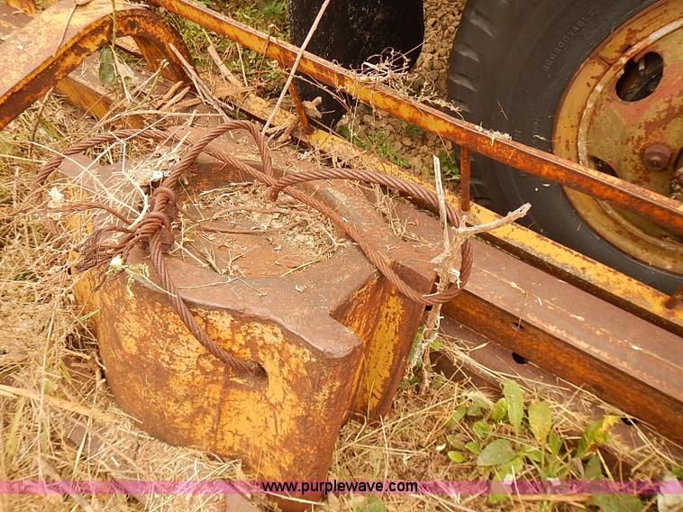 image for item I5460 1963 Bantam T-350 shield crane