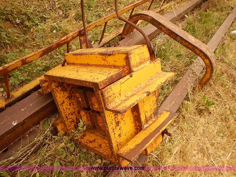 image for item I5460 1963 Bantam T-350 shield crane