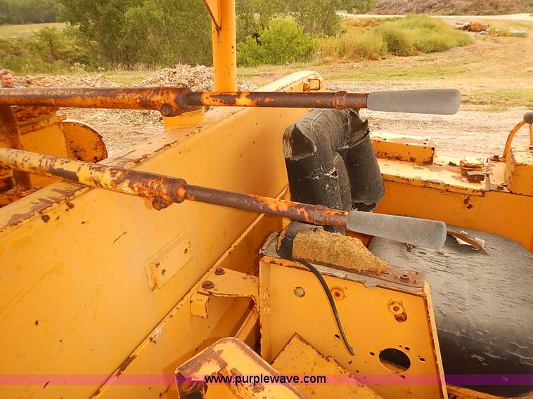 image for item I5461 1965 Fiat-Allis HD16 dozer