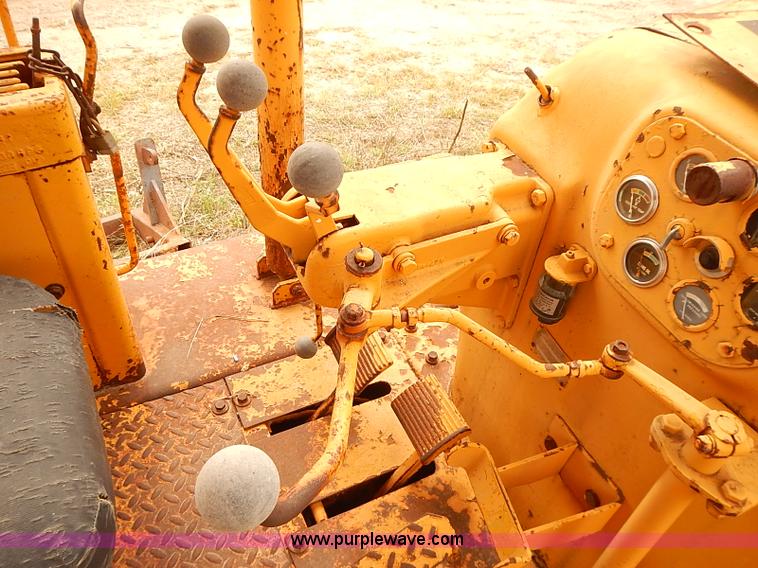 image for item I5461 1965 Fiat-Allis HD16 dozer