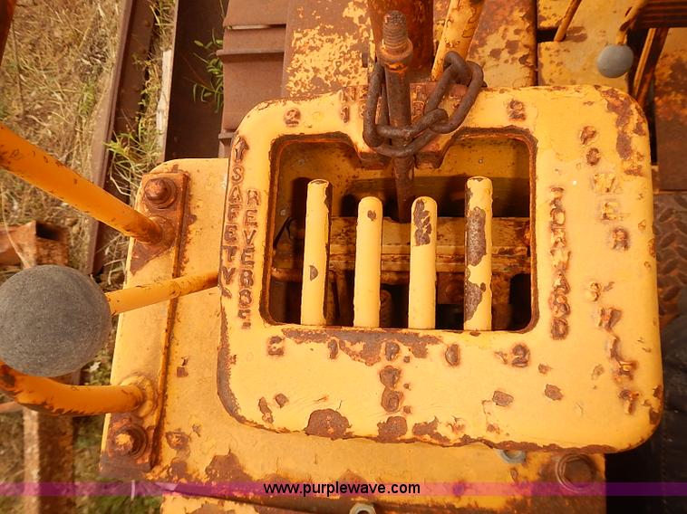 image for item I5461 1965 Fiat-Allis HD16 dozer