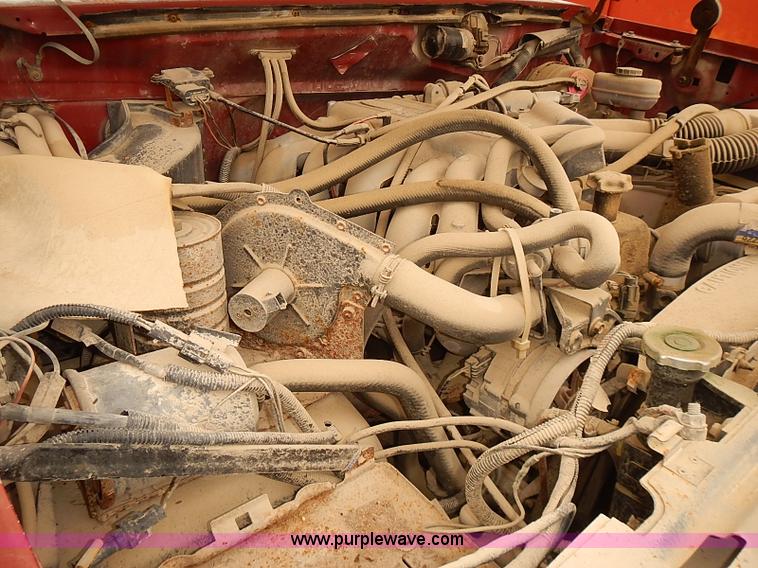 image for item I5464 1987 Ford F250 utility truck