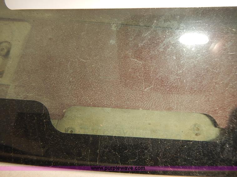 image for item I5464 1987 Ford F250 utility truck