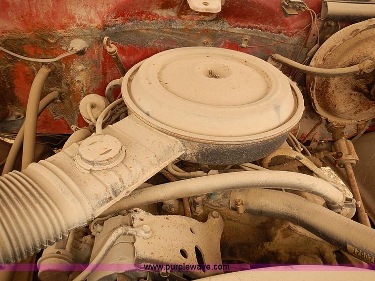 image for item I5465 1979 GMC Sierra 25 utility truck