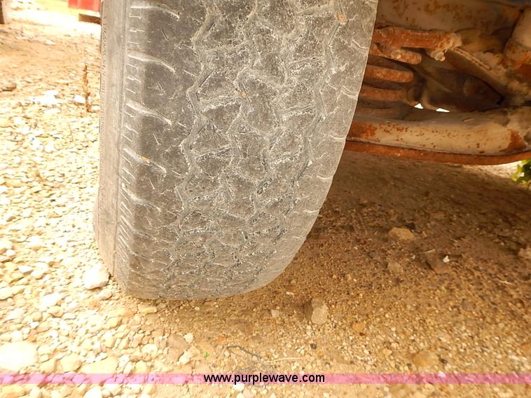 image for item I5465 1979 GMC Sierra 25 utility truck