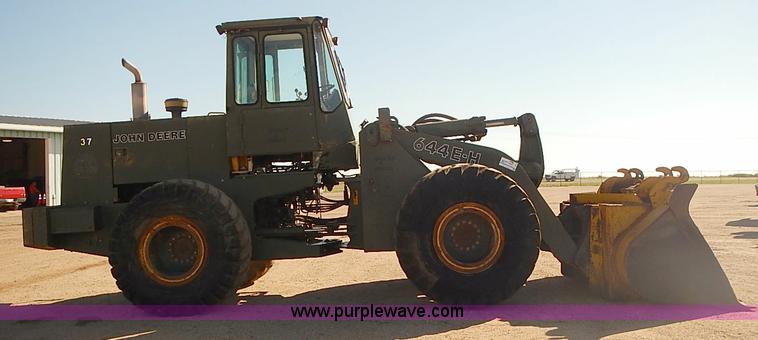 image for item I5472 1988 John Deere 644E-H wheel loader