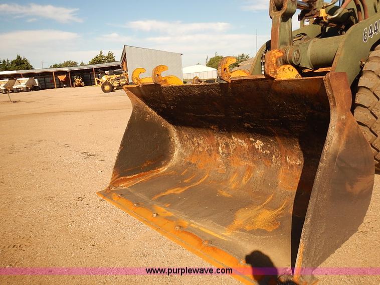 image for item I5472 1988 John Deere 644E-H wheel loader