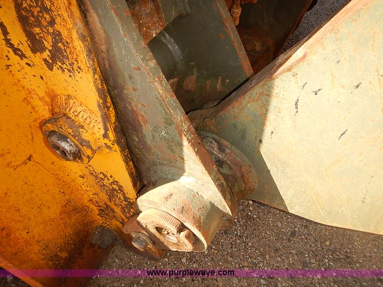 image for item I5472 1988 John Deere 644E-H wheel loader