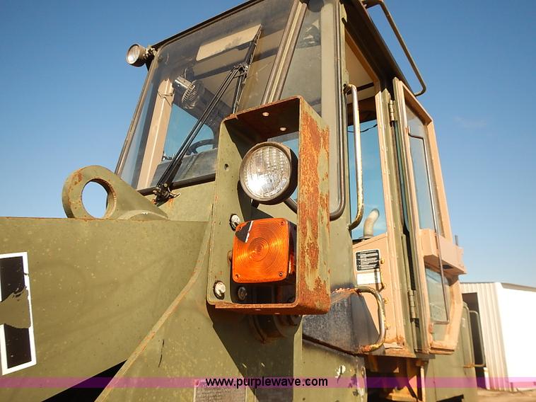 image for item I5472 1988 John Deere 644E-H wheel loader