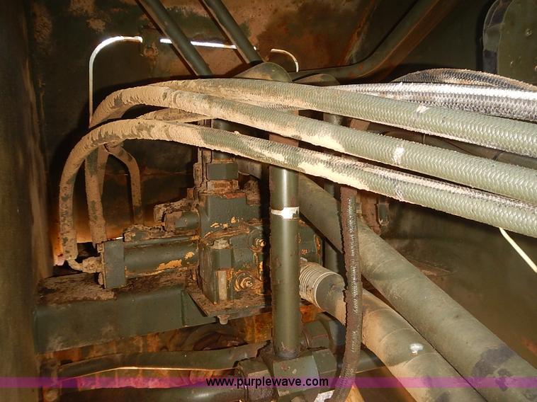 image for item I5472 1988 John Deere 644E-H wheel loader