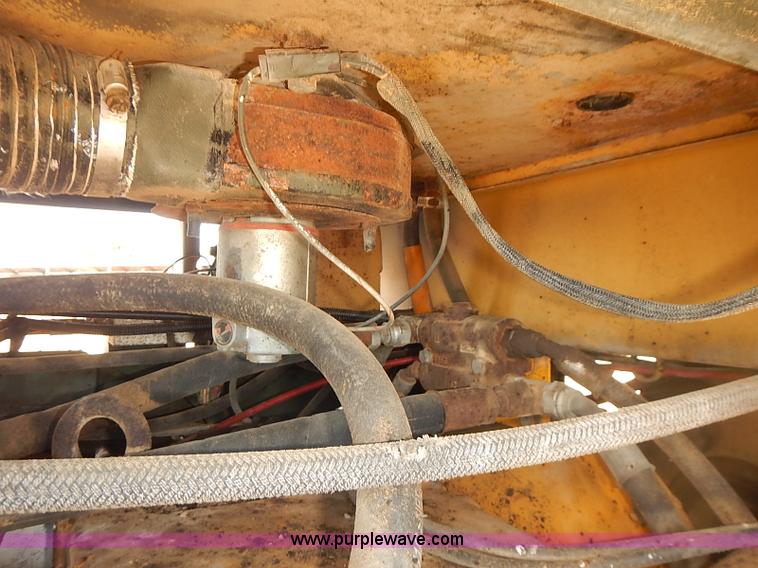 image for item I5472 1988 John Deere 644E-H wheel loader