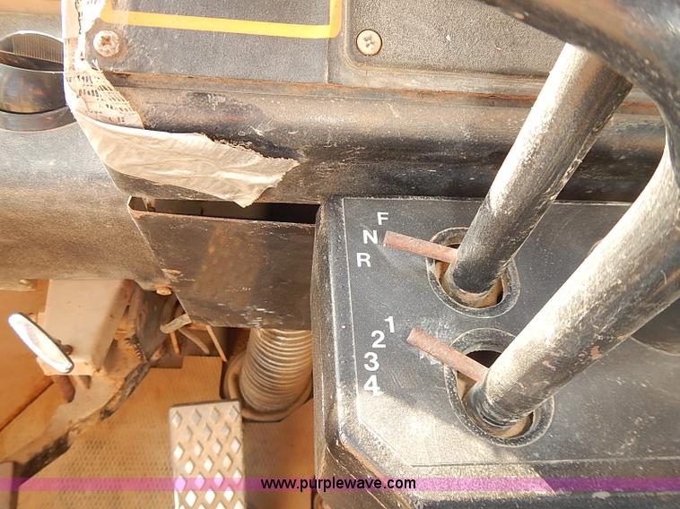 image for item I5472 1988 John Deere 644E-H wheel loader