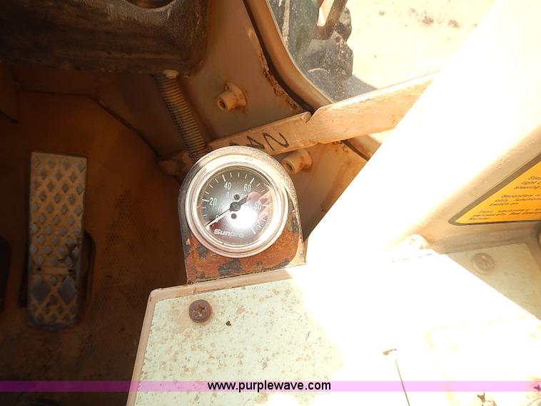 image for item I5472 1988 John Deere 644E-H wheel loader