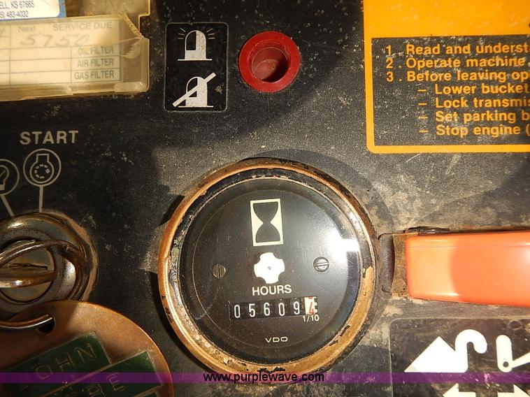 image for item I5472 1988 John Deere 644E-H wheel loader