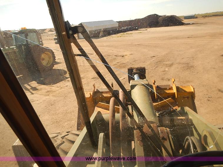 image for item I5472 1988 John Deere 644E-H wheel loader