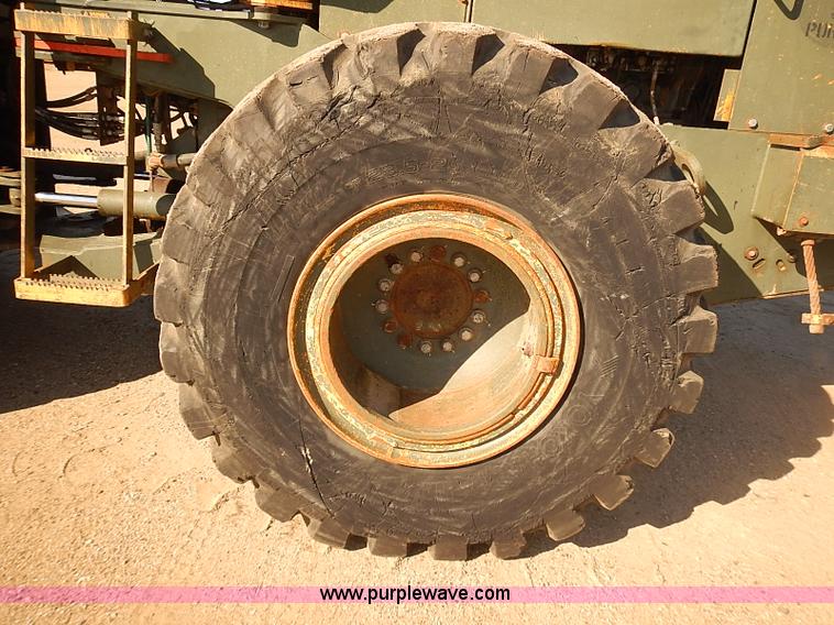 image for item I5472 1988 John Deere 644E-H wheel loader