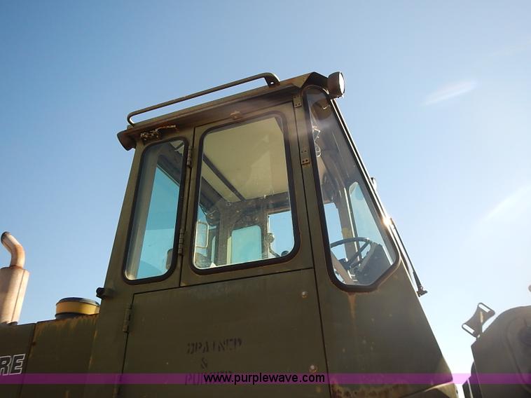 image for item I5472 1988 John Deere 644E-H wheel loader