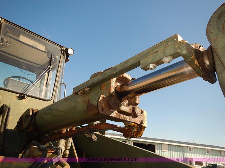 image for item I5472 1988 John Deere 644E-H wheel loader