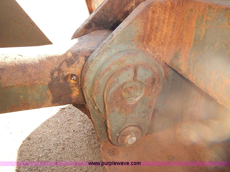 image for item I5472 1988 John Deere 644E-H wheel loader