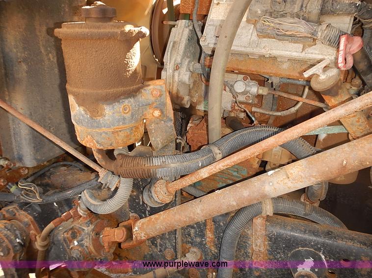 image for item I5473 2000 International 2554 dump truck