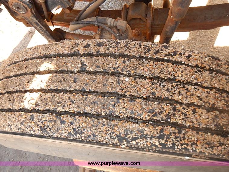 image for item I5473 2000 International 2554 dump truck