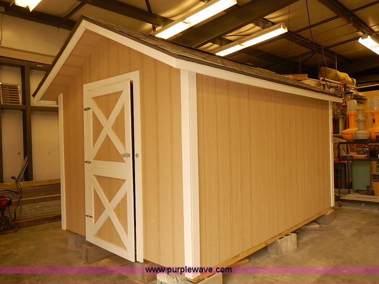 image for item I5475 Wood storage shed