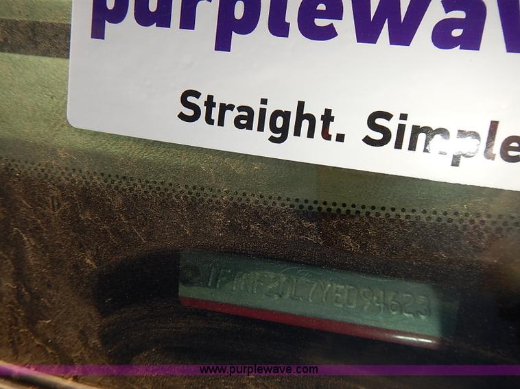 image for item I5483 2000 Ford F250 Super Duty XL pickup truck