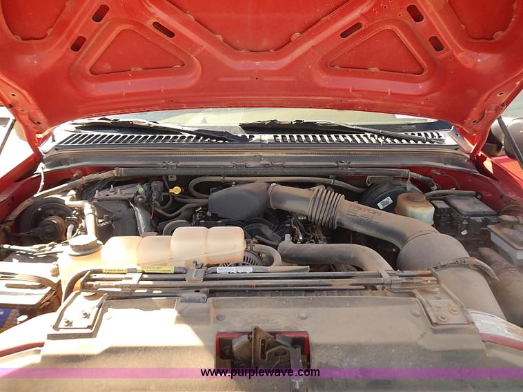 image for item I5486 2000 Ford F250 XLT Super Duty utility truck