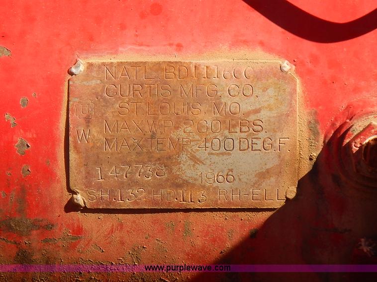 image for item I5486 2000 Ford F250 XLT Super Duty utility truck