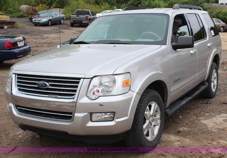image for item I5841 2007 Ford Explorer XLT SUV