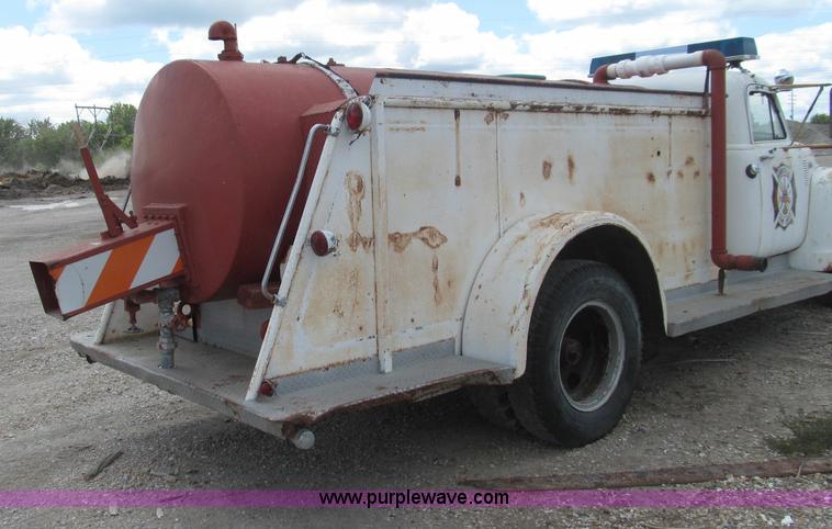 image for item I8995 1954 Chevrolet 6400 fire truck