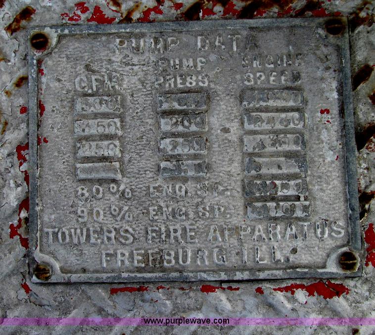 image for item I8995 1954 Chevrolet 6400 fire truck