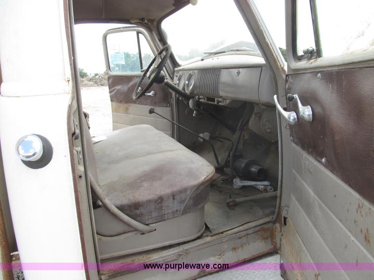 image for item I8995 1954 Chevrolet 6400 fire truck