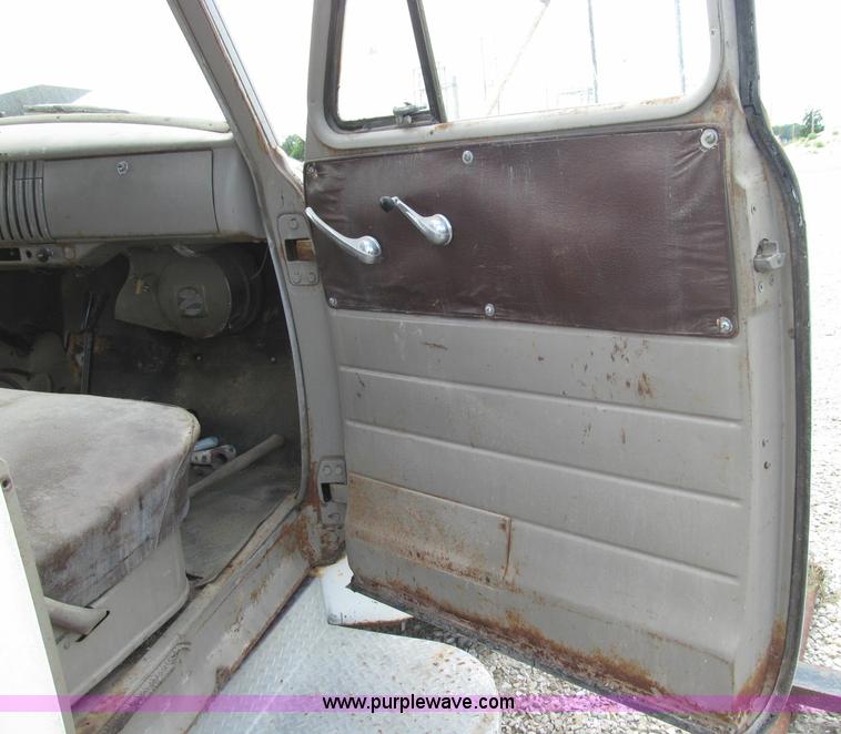 image for item I8995 1954 Chevrolet 6400 fire truck