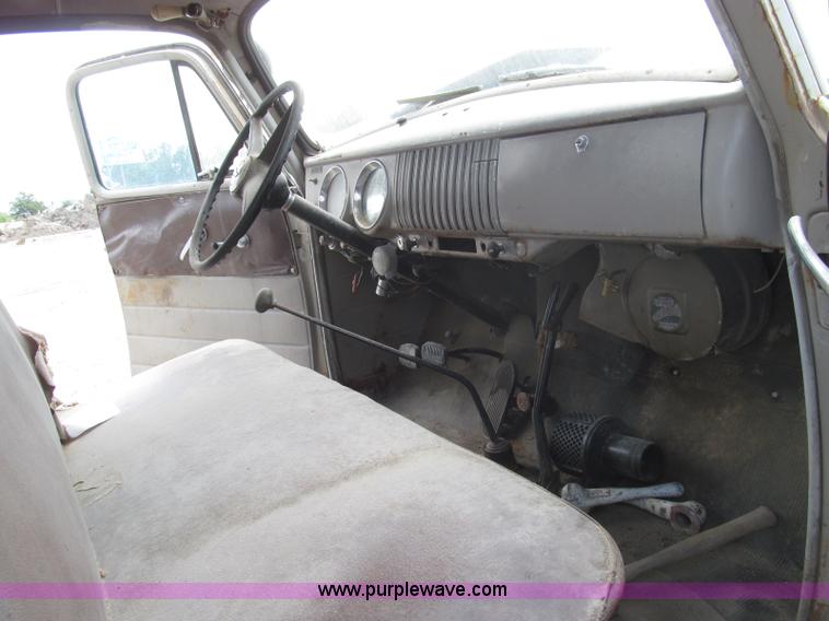 image for item I8995 1954 Chevrolet 6400 fire truck