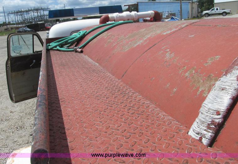 image for item I8995 1954 Chevrolet 6400 fire truck