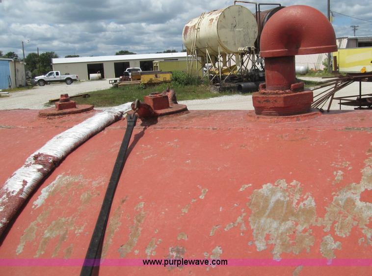 image for item I8995 1954 Chevrolet 6400 fire truck