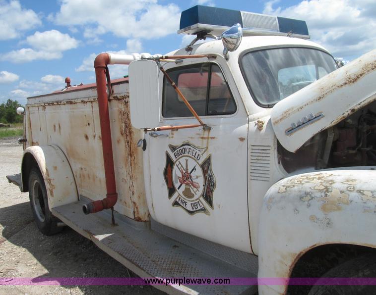 image for item I8995 1954 Chevrolet 6400 fire truck