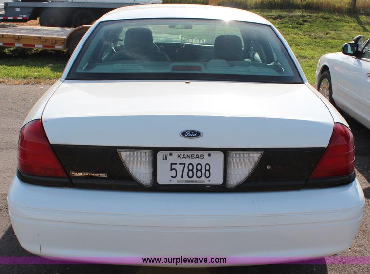 image for item J2001 2004 Ford Crown Victoria Police Interceptor