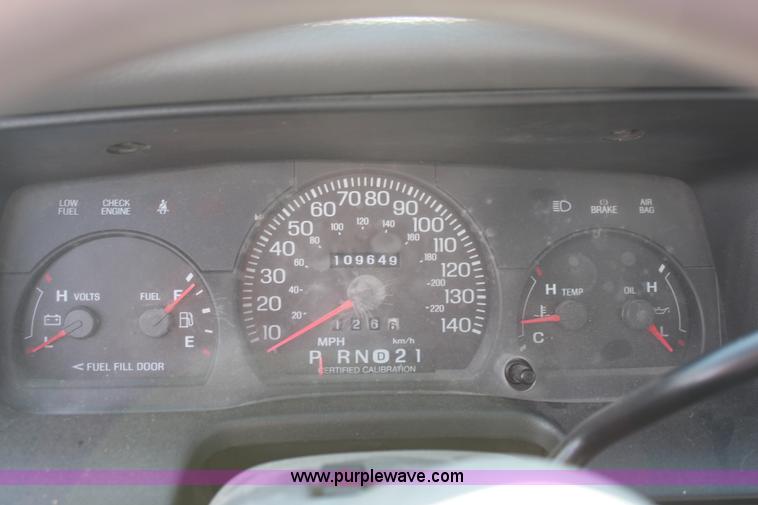 image for item J2001 2004 Ford Crown Victoria Police Interceptor