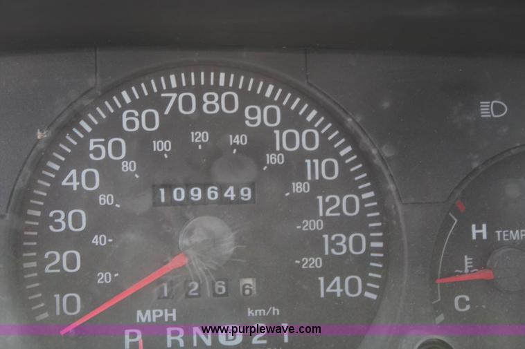 image for item J2001 2004 Ford Crown Victoria Police Interceptor