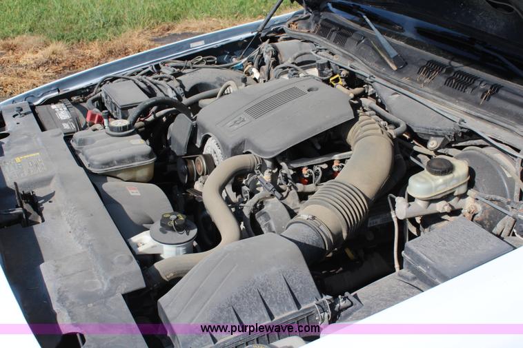 image for item J2002 2004 Ford Crown Victoria Police Interceptor