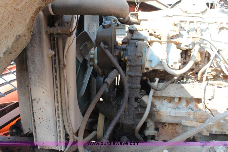 image for item J2243 1986 Ford LT9000 dump truck