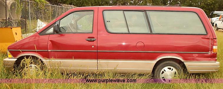 image for item J3078 1994 Ford Aerostar van