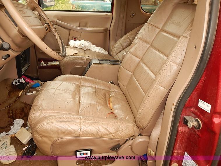 image for item J3078 1994 Ford Aerostar van