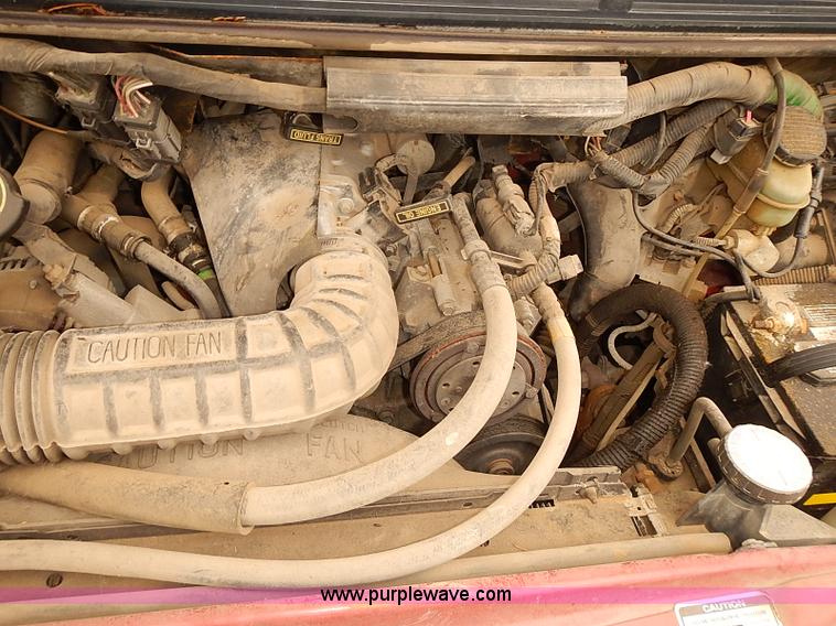 image for item J3078 1994 Ford Aerostar van