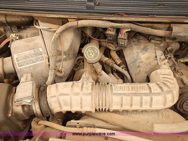 image for item J3078 1994 Ford Aerostar van