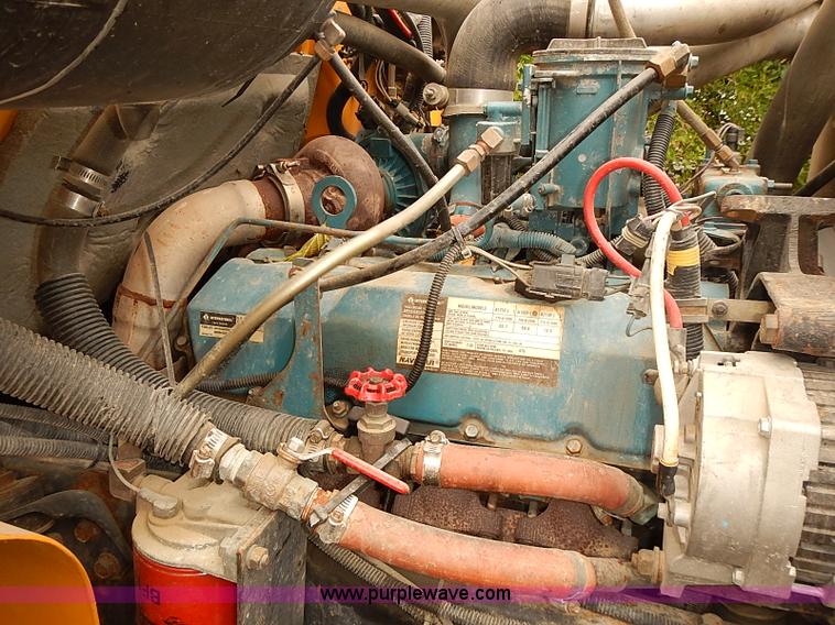 image for item J3086 1995 International 3800 school bus